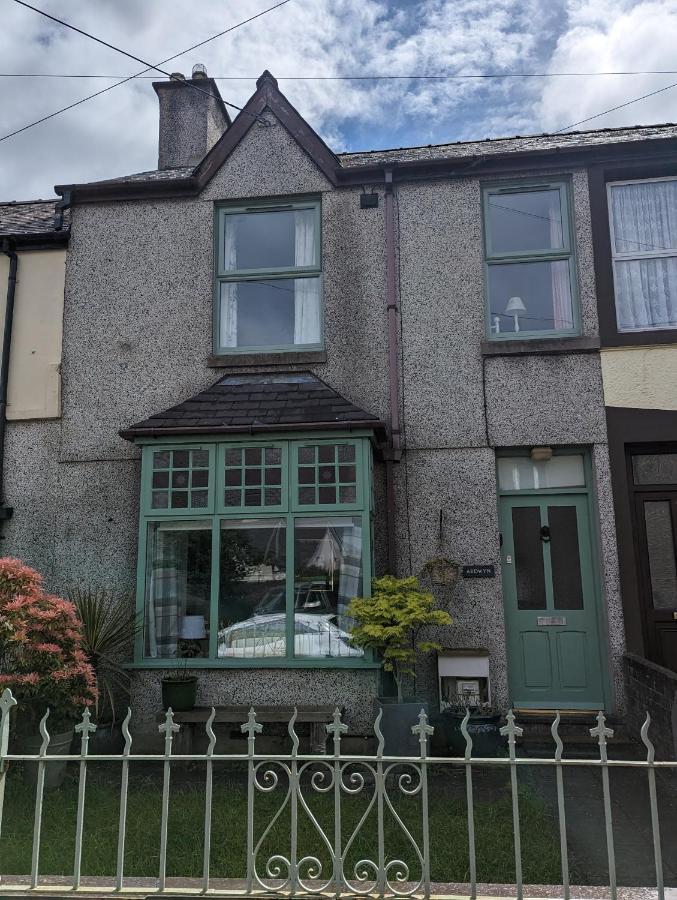 Perfect For Snowdon. Groups, Families+Dogs Welcome Llanberis Dış mekan fotoğraf